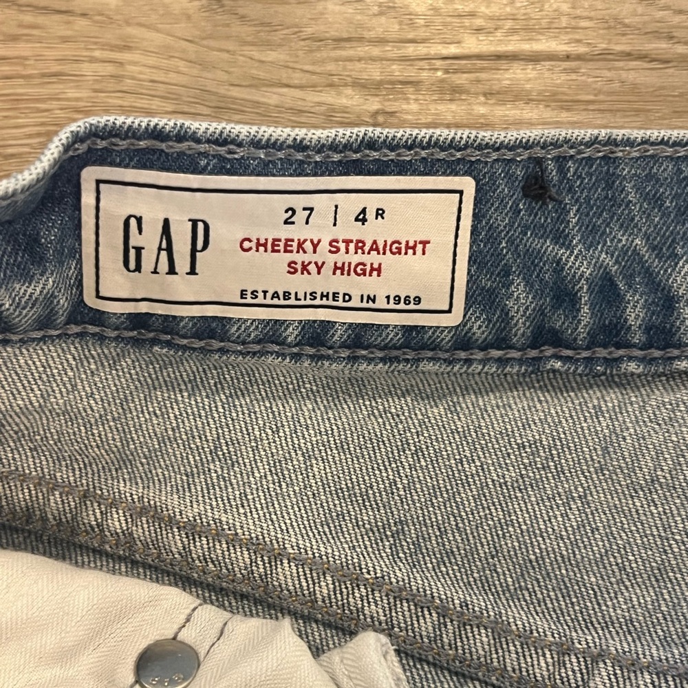 Gap Cheeky Straight Sky High Jeans - Picture 9 of 12